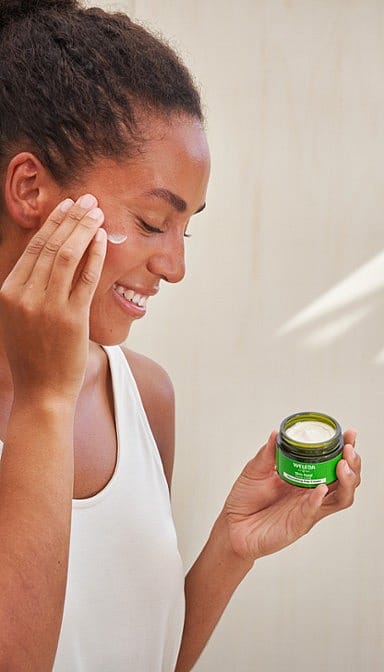 Skin Food barojošs dienas krēms 